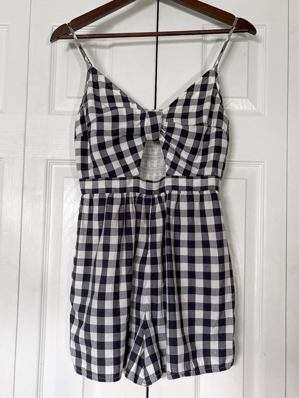 American Eagle Outfitters Gingham Romper w/ Pockets Size Small Summer